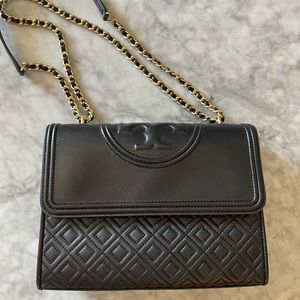 Tory Burch Fleming Shoulder Bag